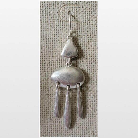 New Bella Uno Earrings Womens Silver Dangle Three Tier Drop Triangle Jewelry NWT - Picture 4 of 16